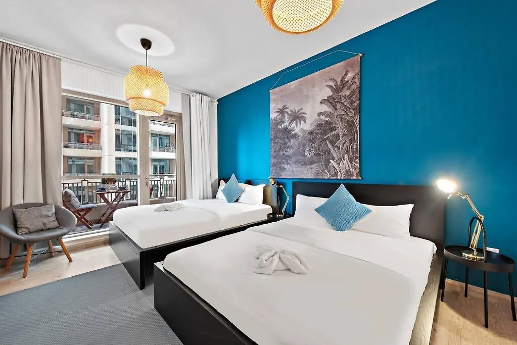 First Class Studio Premium And Stylish Dubai Apartment
