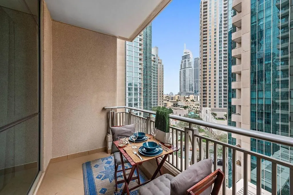 First Class Studio Premium And Stylish Dubai