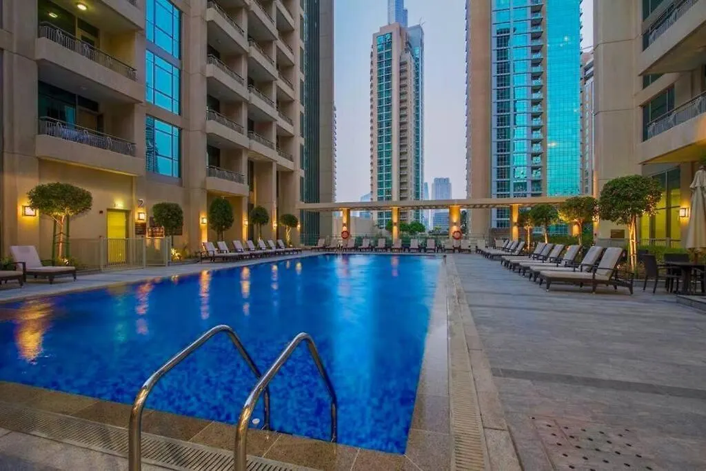 Apartment First Class Studio Premium And Stylish Dubai